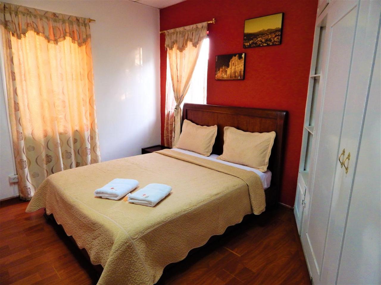 Hostal Imperial Quito Dış mekan fotoğraf
