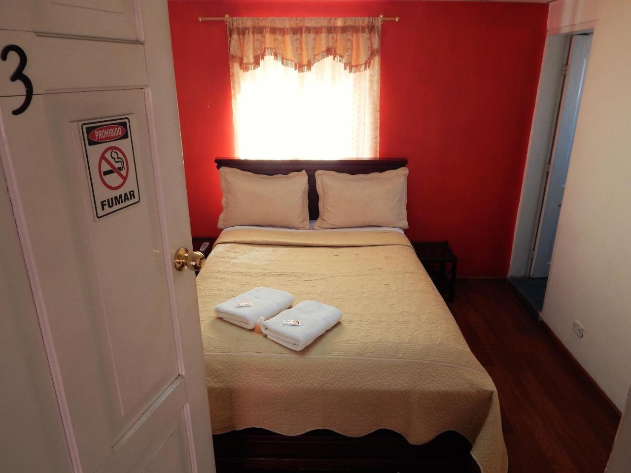 Hostal Imperial Quito Dış mekan fotoğraf
